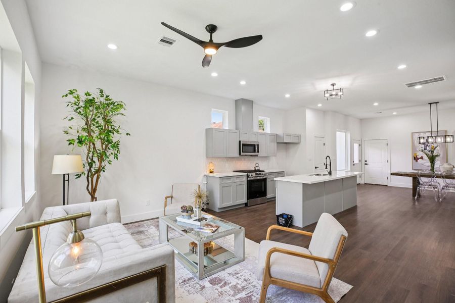 Furnished interior view inside a new home in , Houston (Image 6). Furnished interior view inside a new home in , Houston (Image 6).