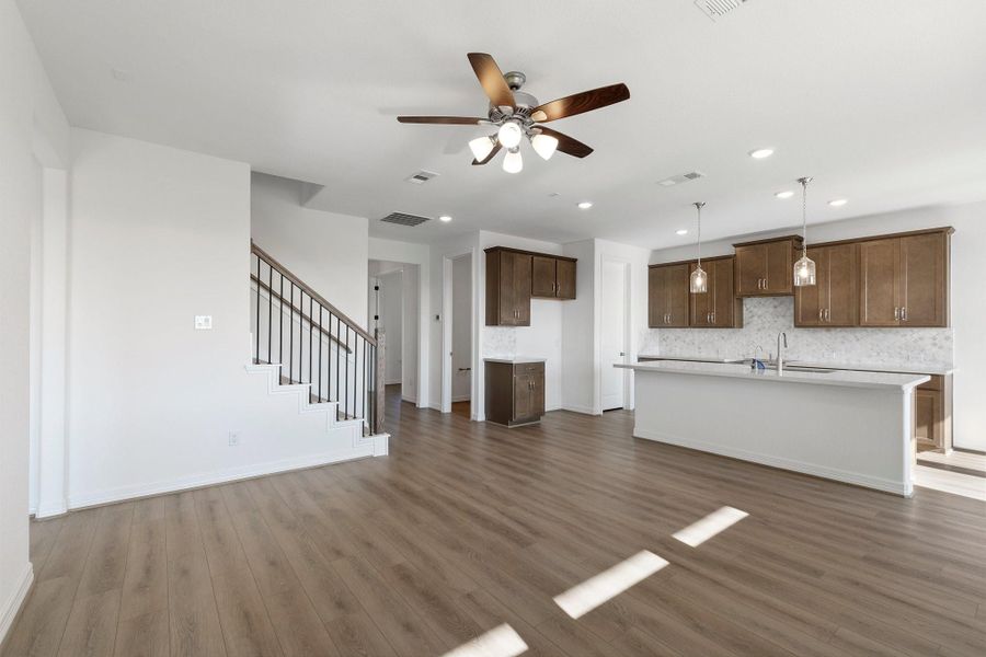 Note: Sample product photo. Actual exterior and interior selections may vary by homesite. Photo may be virtually staged