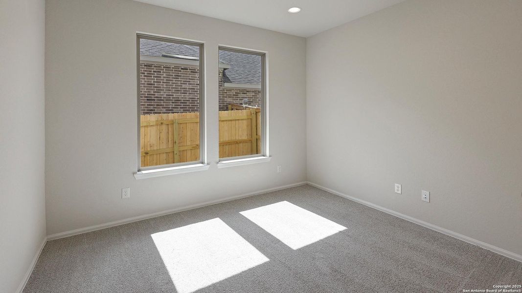 Image 32 of a home in Ladera 40'.