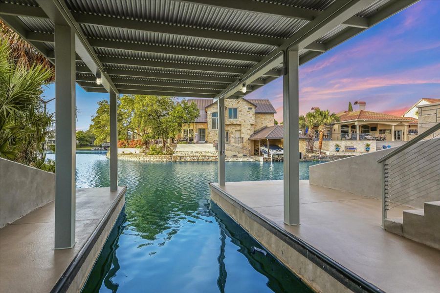 Exterior details and patio area of a home in , Horseshoe Bay (Image 30).