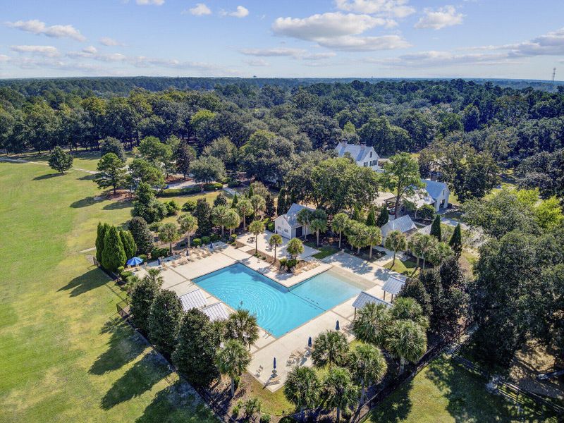 Image 43 of a home in .