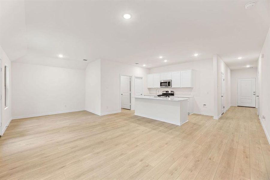 17-SQFT-0106 17-SQFT-0106