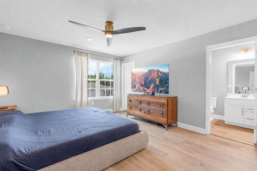 Furnished interior view inside a new home in Bella Terra, Clermont (Image 50).