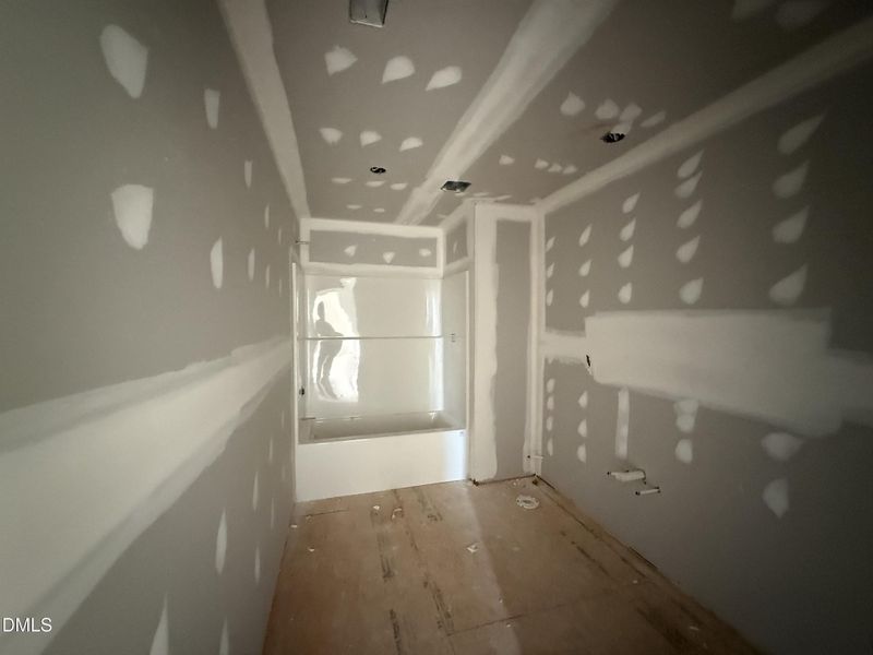 12.08.25 8 12.08.25 8