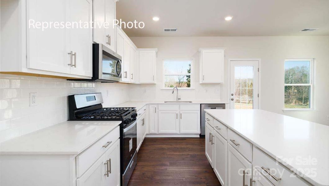 Furnished interior view inside a new home in Brinkley Ridge, Kings Mountain (Image 6).