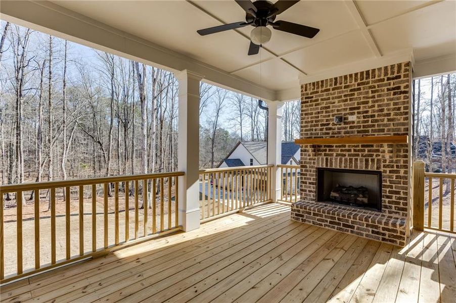 Exterior details and patio area of a home in , Bishop (Image 3).