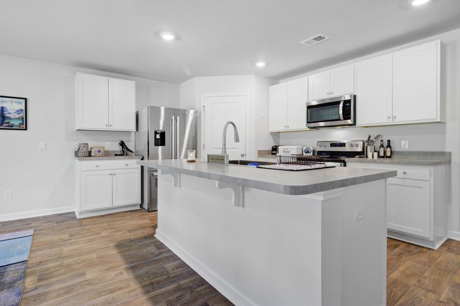 Furnished interior view inside a new home in Stone Ridge, Moncks Corner (Image 6). Furnished interior view inside a new home in Stone Ridge, Moncks Corner (Image 6).