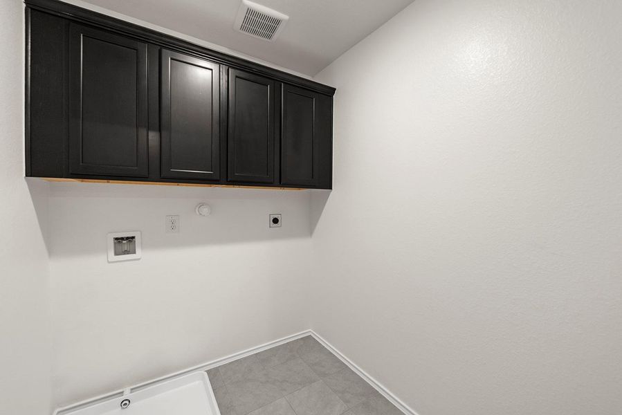 Ample storage for all your laundry essentials, from detergents to fabric softeners, everything has its perfect place. Ample storage for all your laundry essentials, from detergents to fabric softeners, everything has its perfect place.