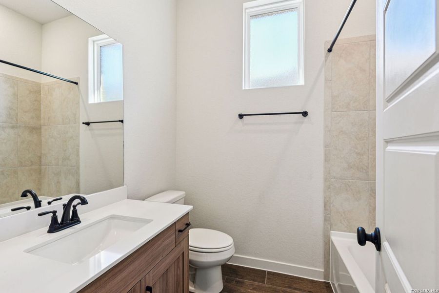 Furnished interior view inside a new home in Stream Waters, Seguin (Image 6). Furnished interior view inside a new home in Stream Waters, Seguin (Image 6).