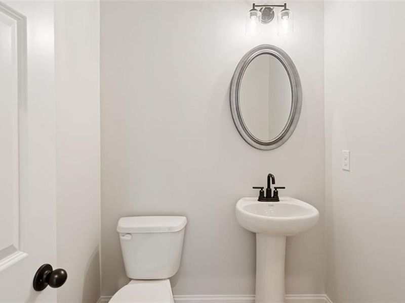 Image 35 of a home in Wehunt Meadows. Image 35 of a home in Wehunt Meadows.