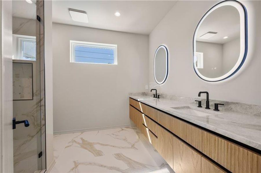 Furnished interior view inside a new home in , Atlanta (Image 69).