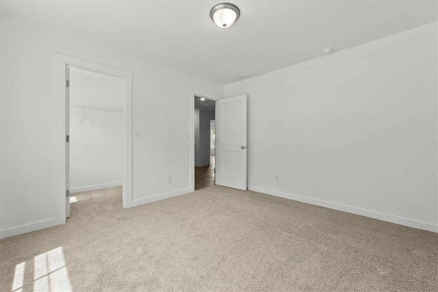 Spacious, unfurnished interior of a new home in Ellington Farms, Statham (Image 29).