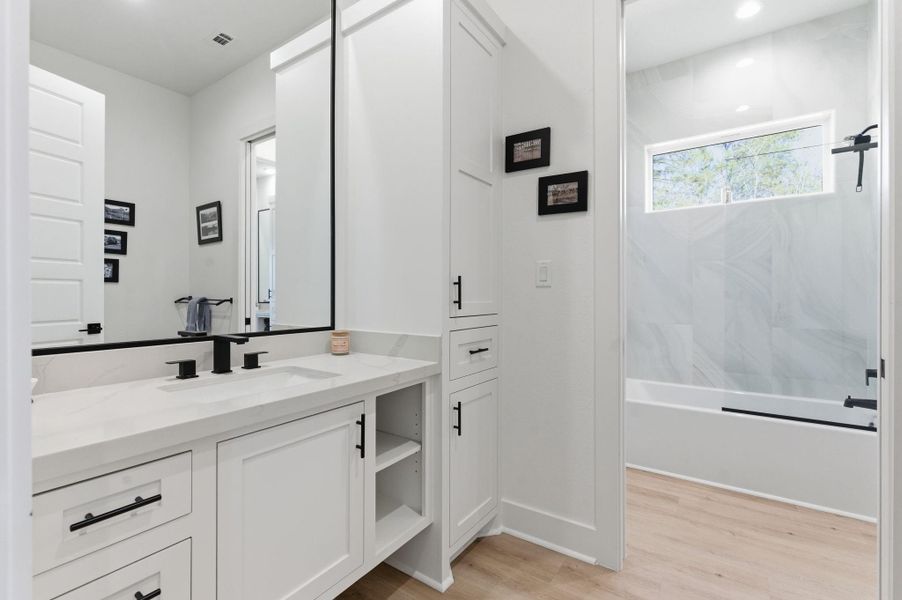 Furnished interior view inside a new home in , Magnolia (Image 33).