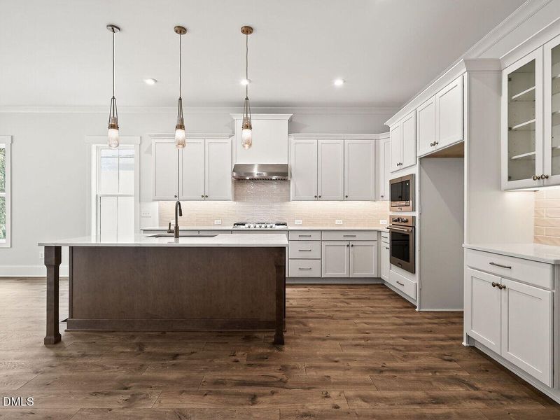 016-1280x960-kitchen