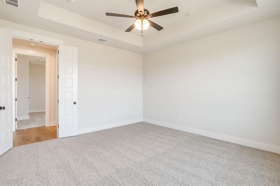 Spacious, unfurnished interior of a new home in , Waxahachie (Image 30). Spacious, unfurnished interior of a new home in , Waxahachie (Image 30).