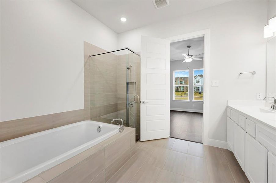 Furnished interior view inside a new home in The Retreat at Harvest, Argyle (Image 11).