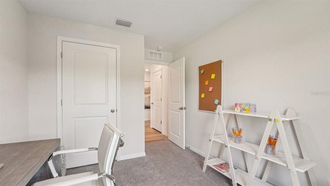Furnished interior view inside a new home in Mandarin Grove, Palmetto (Image 22).