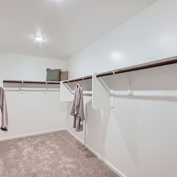 4049 Avery Owners WIC Base2