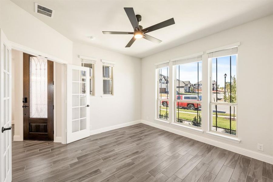 Spacious, unfurnished interior of a new home in The Oaks, Red Oak (Image 16). Spacious, unfurnished interior of a new home in The Oaks, Red Oak (Image 16).