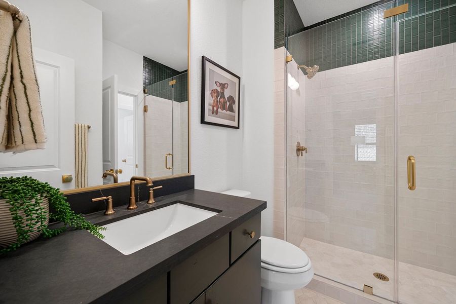 Furnished interior view inside a new home in The Highlands 50', Porter (Image 38).