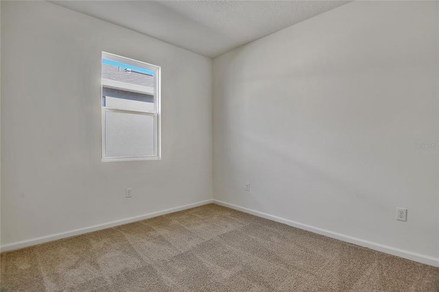 Spacious, unfurnished interior of a new home in Seasons at Magnolia Pointe, Umatilla (Image 14).