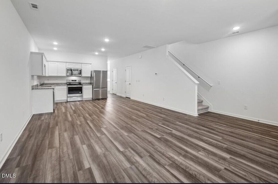 Celestial Kitchen, Family Room and Dinin Celestial Kitchen, Family Room and Dinin