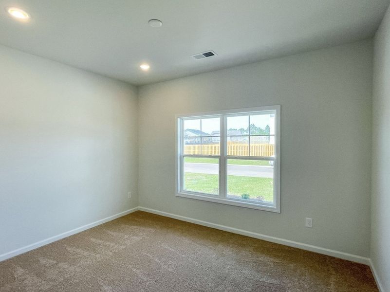 Spacious, unfurnished interior of a new home in Portrait Hills, Aiken (Image 9).