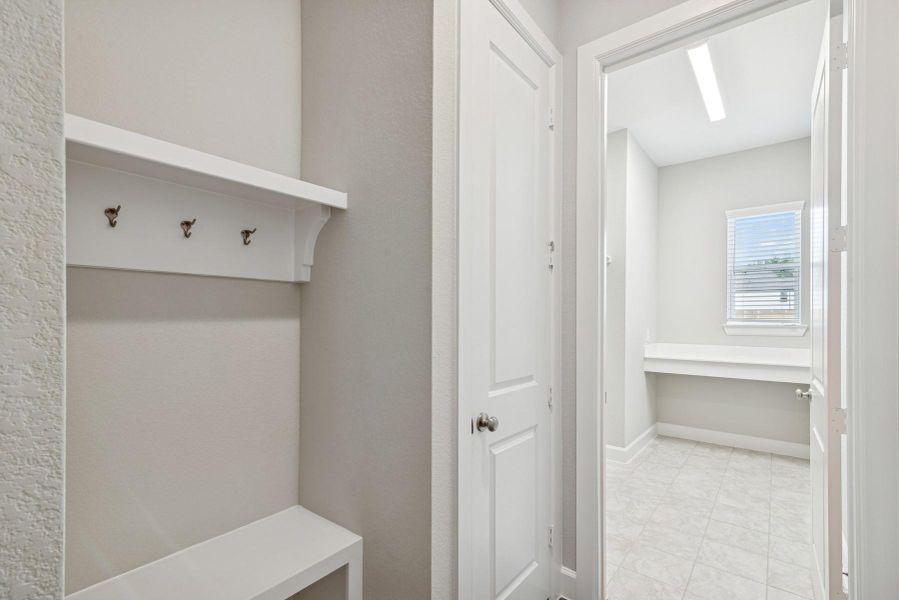 Furnished interior view inside a new home in ARTAVIA 45' Homesites, Conroe (Image 15). Furnished interior view inside a new home in ARTAVIA 45' Homesites, Conroe (Image 15).