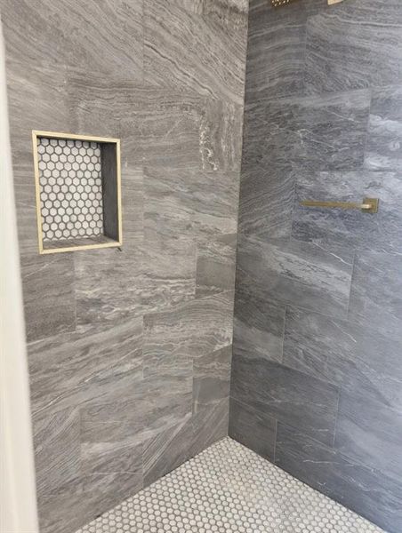 Close-up of interior finishes inside a home in , Ector (Image 6).