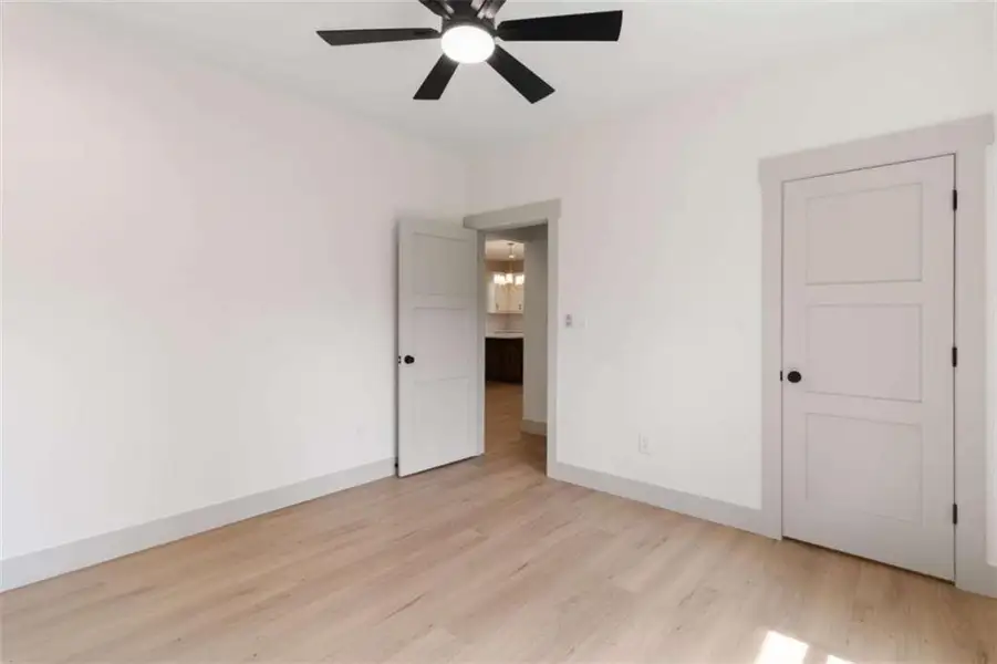 Spacious, unfurnished interior of a new home in , Ellijay (Image 43).