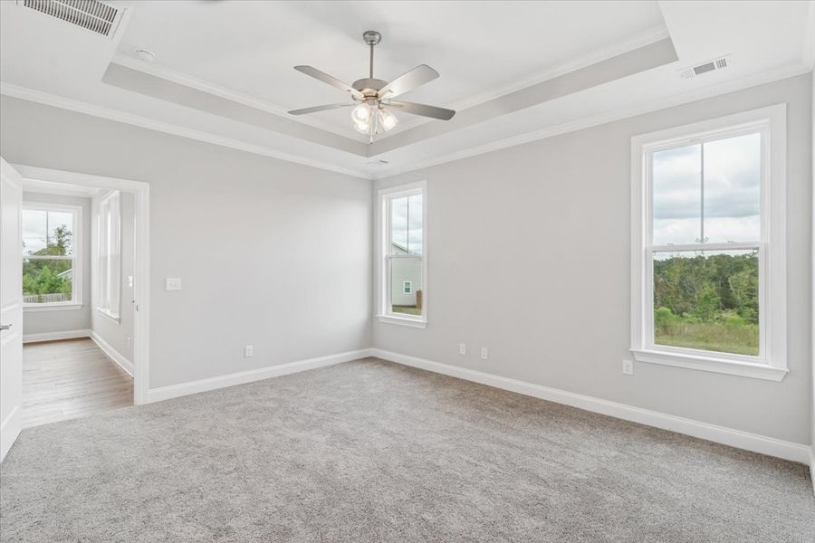 Spacious, unfurnished interior of a new home in Sinclair at Crawford Creek, Grovetown (Image 27).