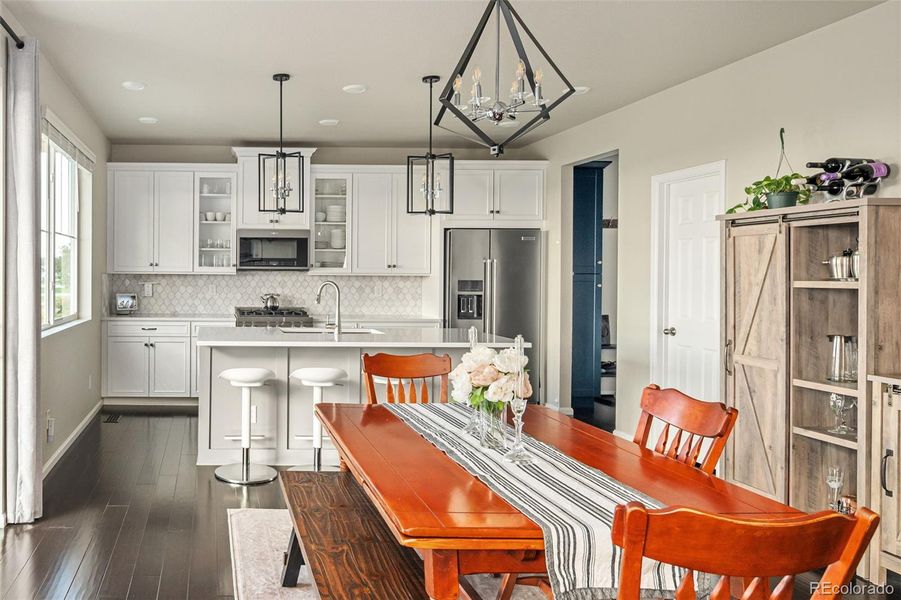 Furnished interior view inside a new home in Murphy Creek, Aurora (Image 6).