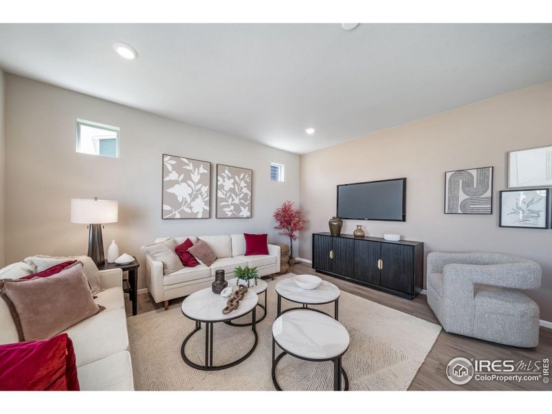 Furnished interior view inside a new home in Thompson River Ranch, Johnstown (Image 35).