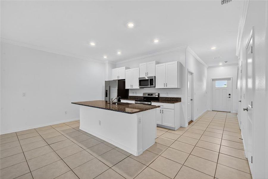 Furnished interior view inside a new home in , Land O' Lakes (Image 5).