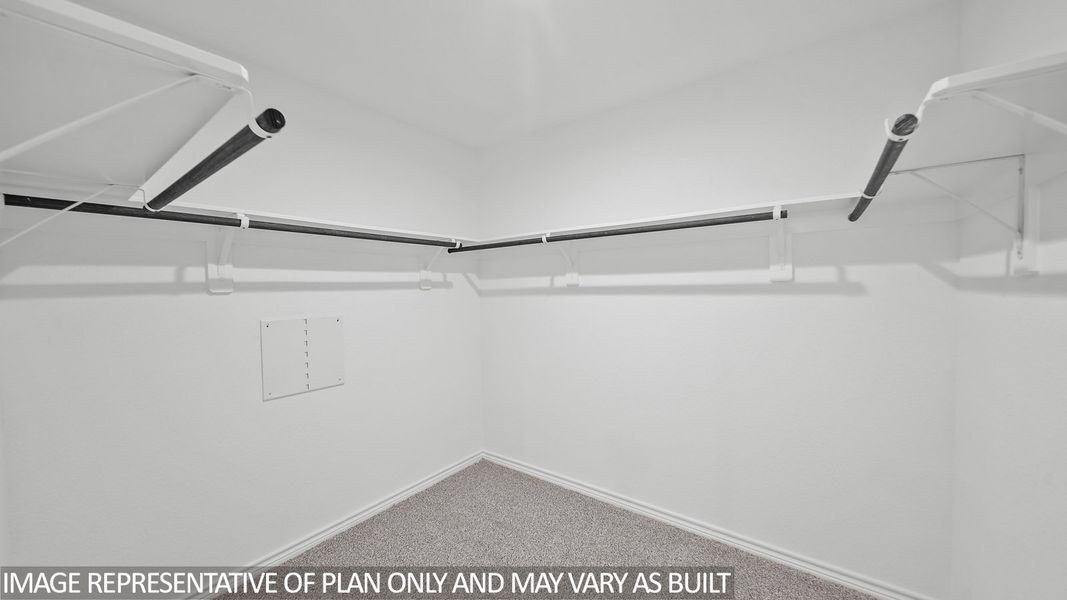 Spacious, unfurnished interior of a new home in Reserve at Mallard Lakes, Orange (Image 14). Spacious, unfurnished interior of a new home in Reserve at Mallard Lakes, Orange (Image 14).