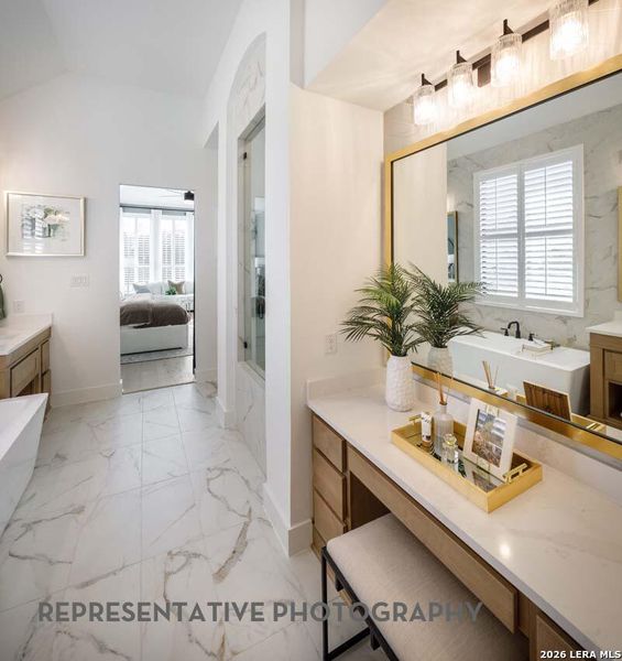 Furnished interior view inside a new home in La Cima, San Marcos (Image 10).