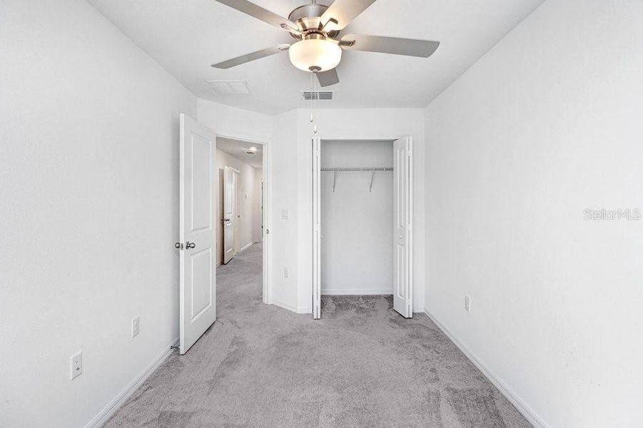 Spacious, unfurnished interior of a new home in , San Antonio (Image 16).
