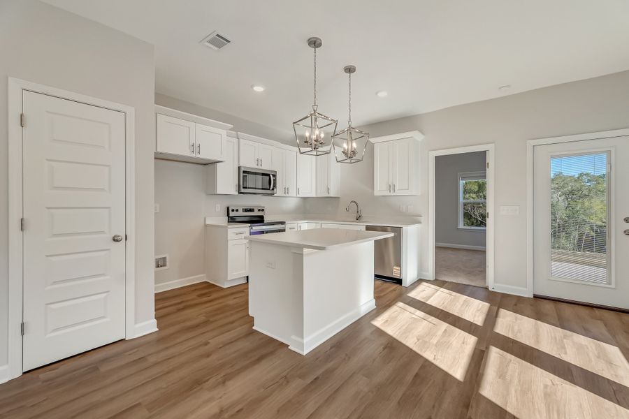 Furnished interior view inside a new home in McCarthy Estates, Defuniak Springs (Image 7). Furnished interior view inside a new home in McCarthy Estates, Defuniak Springs (Image 7).