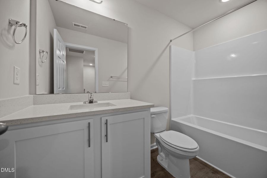 23-web-or-mls-IMG_9716 23-web-or-mls-IMG_9716