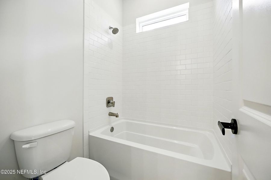 Furnished interior view inside a new home in Courtney Oaks in SilverLeaf, St. Augustine (Image 11). Furnished interior view inside a new home in Courtney Oaks in SilverLeaf, St. Augustine (Image 11).