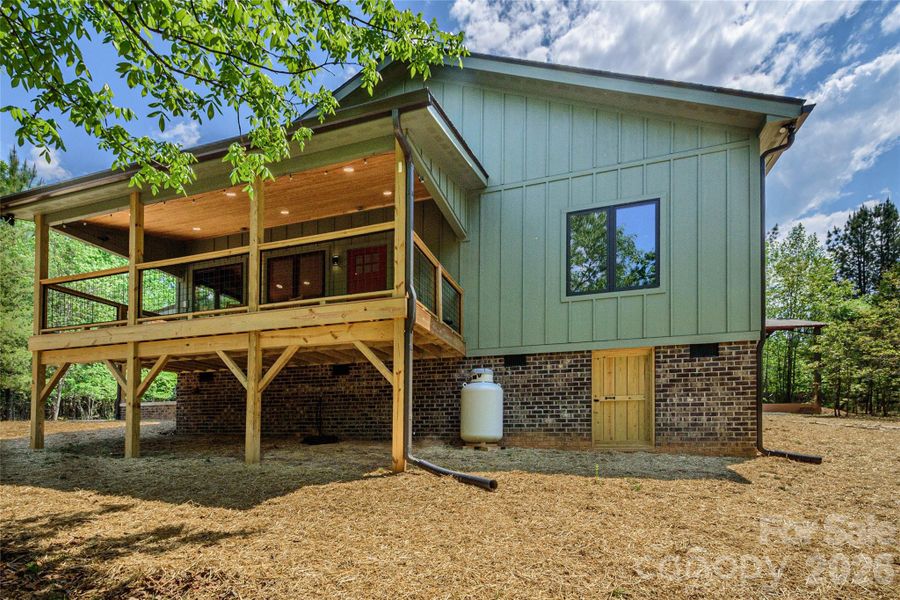 Exterior details and patio area of a home in , Rutherfordton (Image 29).