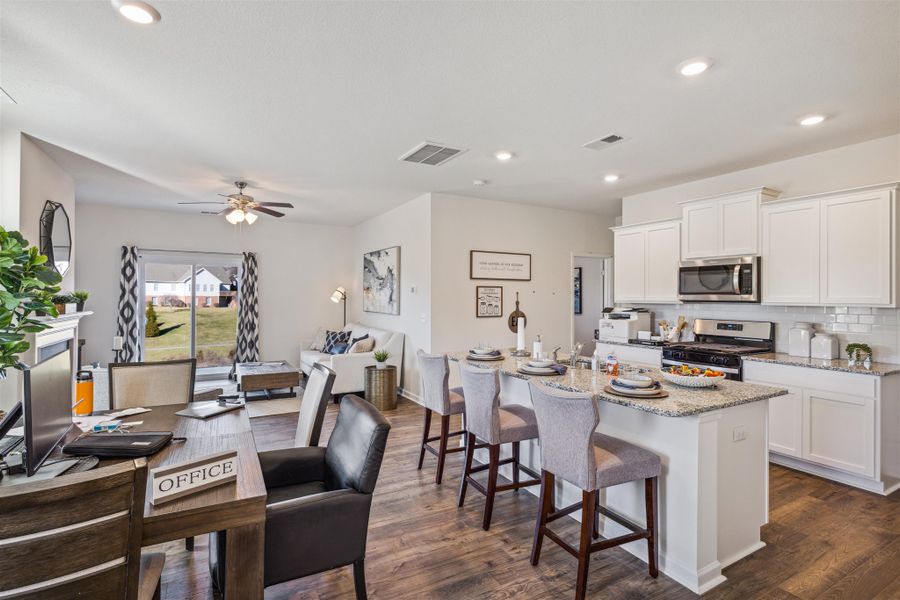 Representative furnished interior of a home built from the Robie by D.R. Horton in Johnson Farms, Greeneville (Image 4).