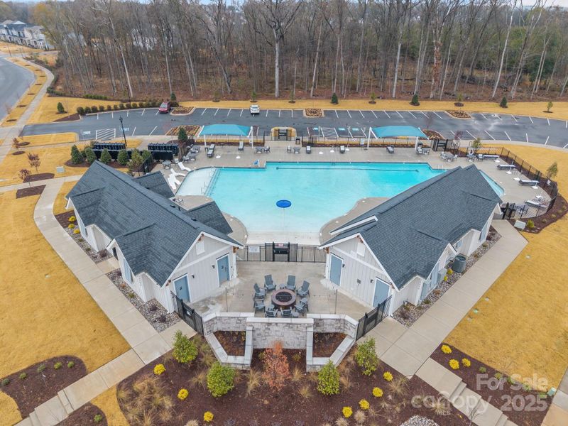 Community amenities in Parkside Crossing, Charlotte (Image 41). Community amenities in Parkside Crossing, Charlotte (Image 41).