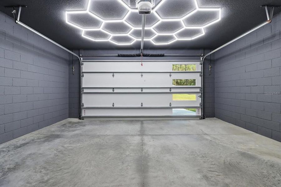 Spacious, unfurnished interior of a new home in , Citrus Springs (Image 47). Spacious, unfurnished interior of a new home in , Citrus Springs (Image 47).