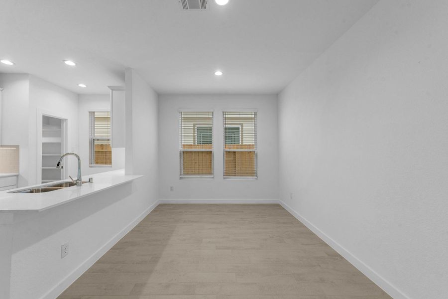 Spacious, unfurnished interior of a new home in Cypresswood Landing, Humble (Image 21).