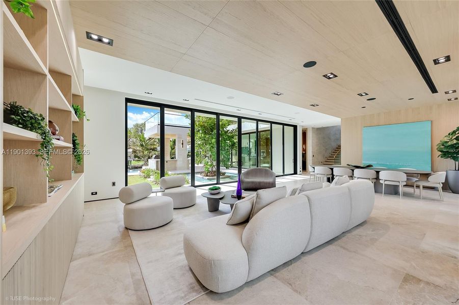 Community amenities in , Miami (Image 32). Community amenities in , Miami (Image 32).