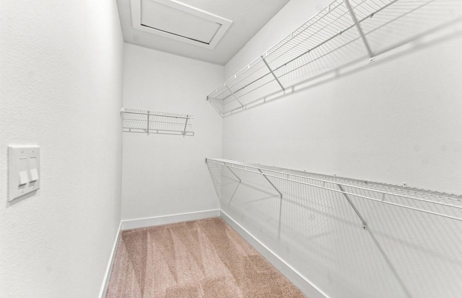 Spacious, unfurnished interior of a new home in Two Rivers, Zephyrhills (Image 26).