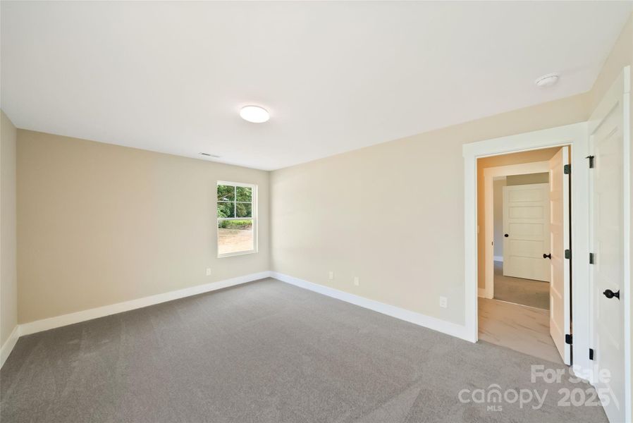 Spacious, unfurnished interior of a new home in , Monroe (Image 18).