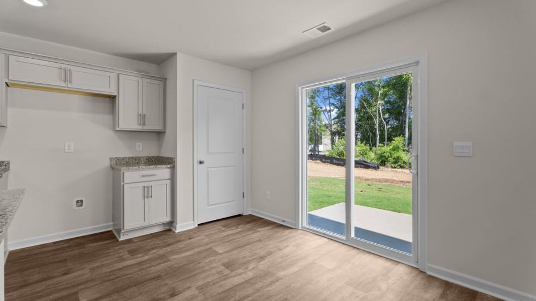 Spacious, unfurnished interior of a new home in Hobbs Farm, Ayden (Image 22).