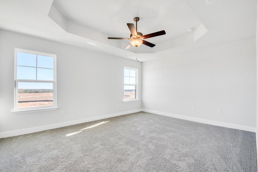 Spacious, unfurnished interior of a new home in The Bluffs at Lafayette, Freeport (Image 23).